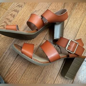 High heel sandal